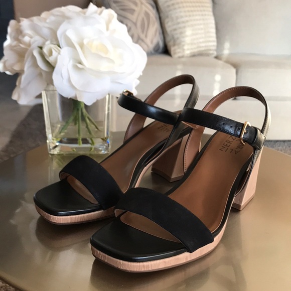 Naturalizer | Shoes | Naturalizer Rose Black Leather Sandals Size 8 |  Poshmark